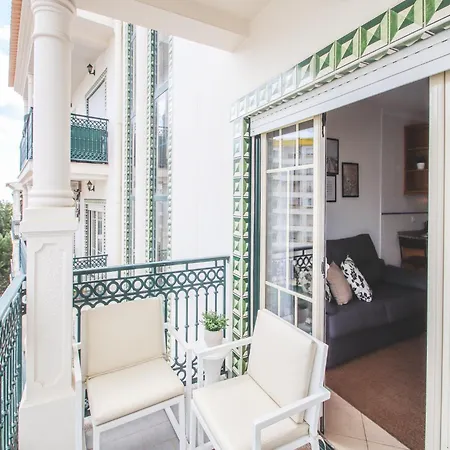 Apartment In Albufeira Near Sea Beach شقة