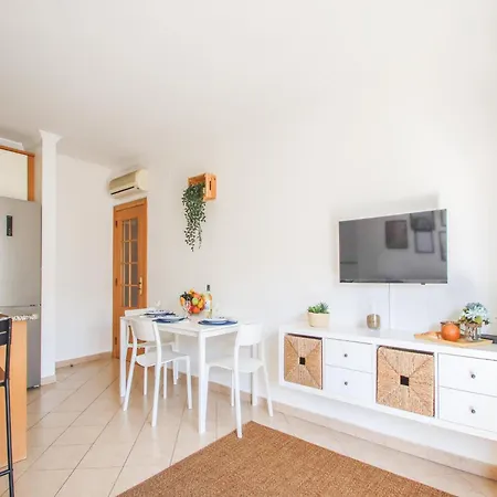 Apartment In Albufeira Near Sea Beach Daire Albufeira